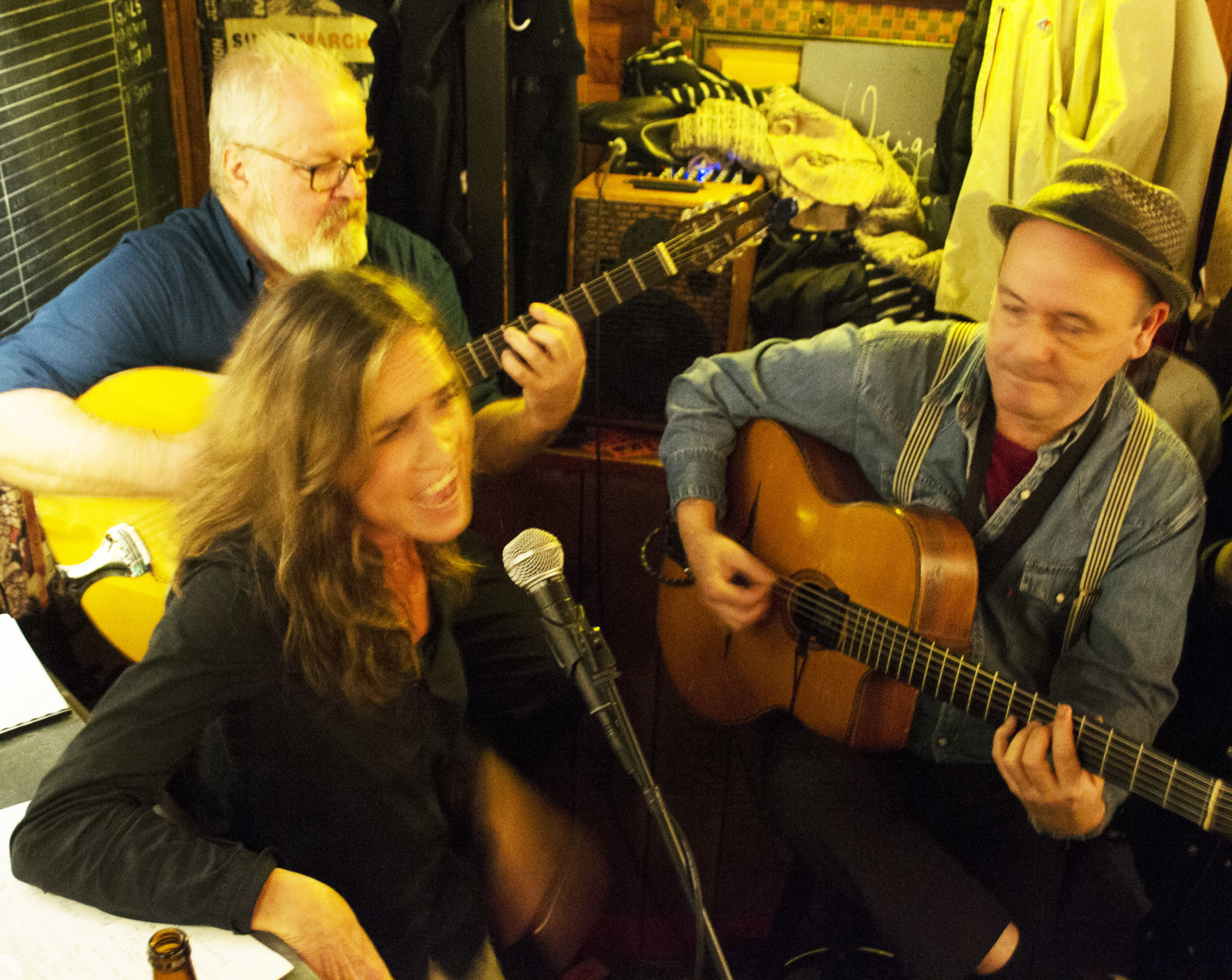 Allant vers - Fernet Branka (Turbo acustico)